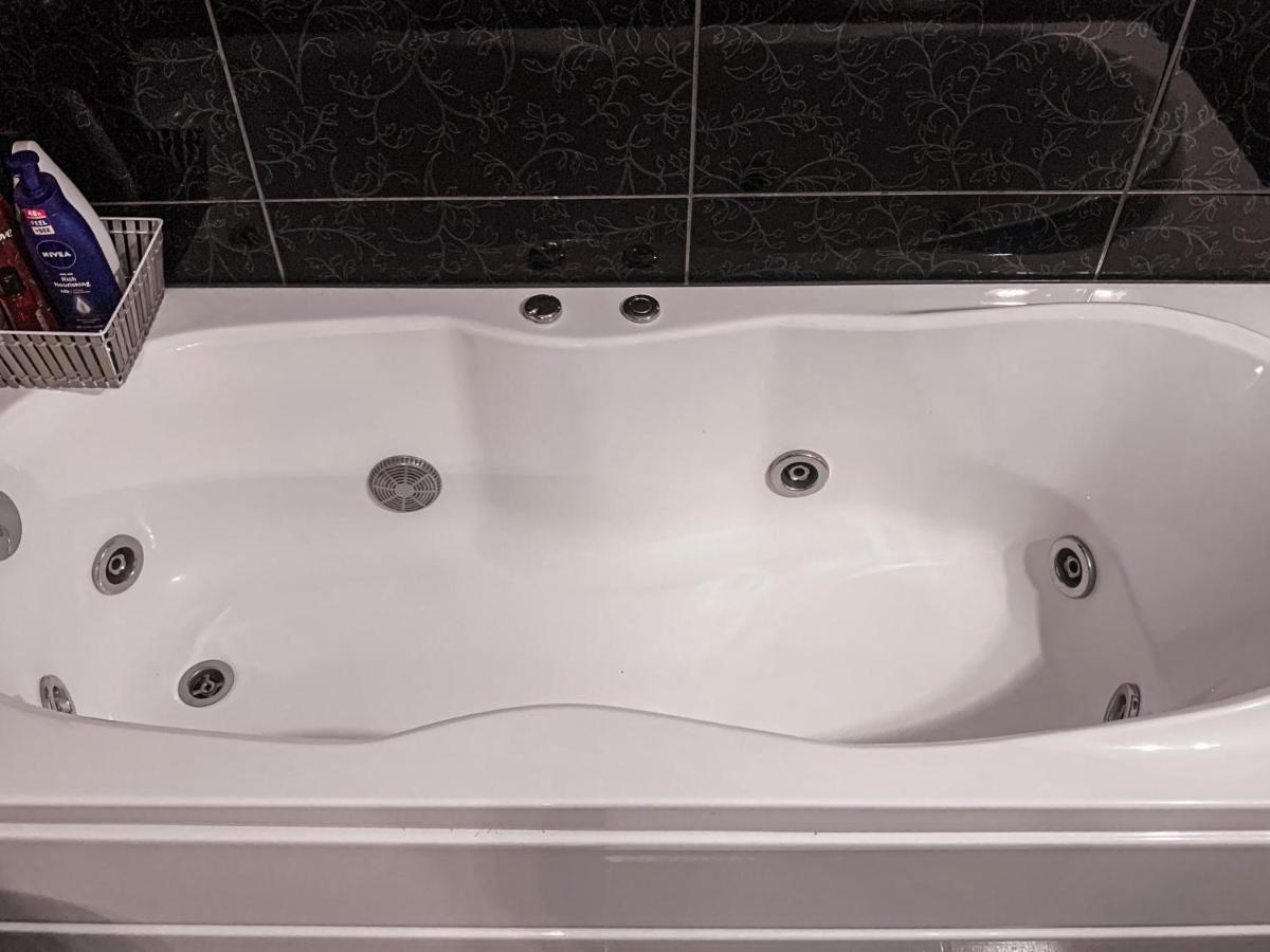 Apartment 2 Rooms Luxury Bucureşti Eksteriør bilde